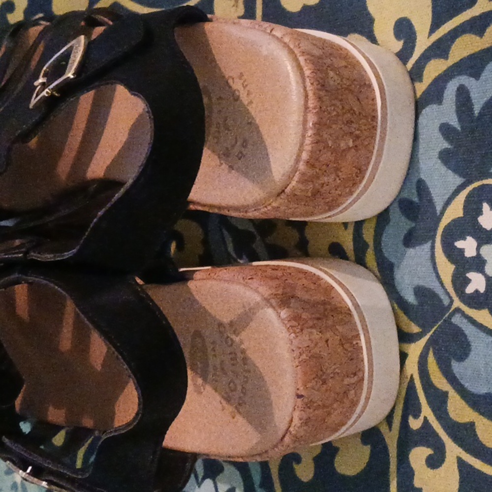 Cork Wedges - Picture 2 of 8